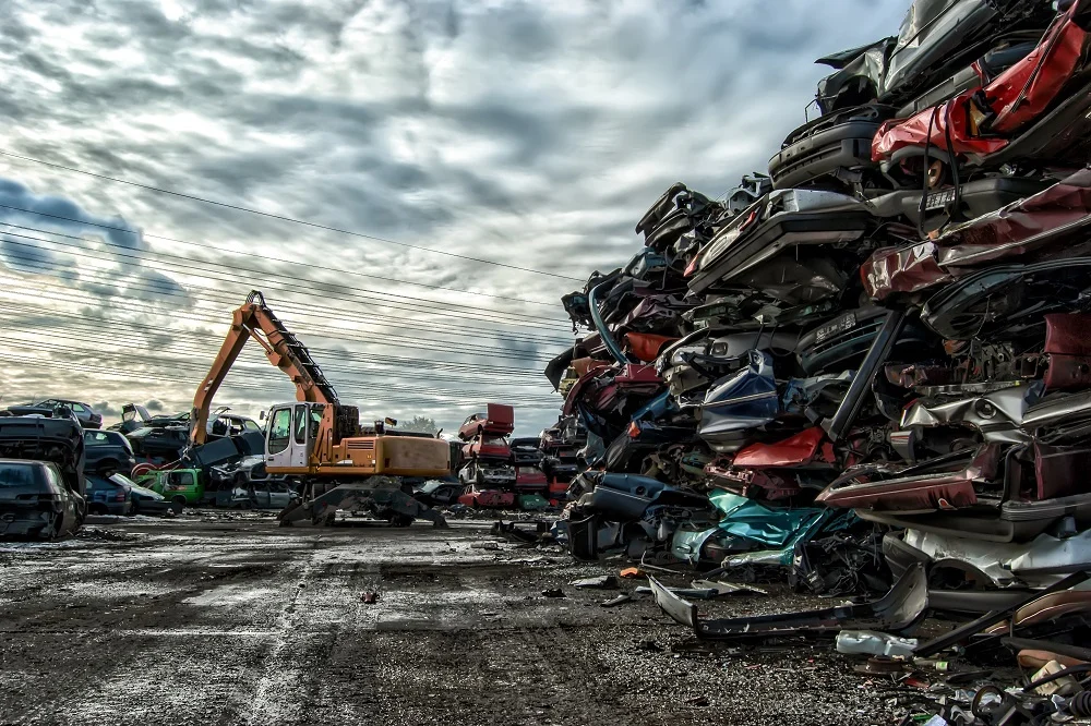 Why Choose a Junk Yard?